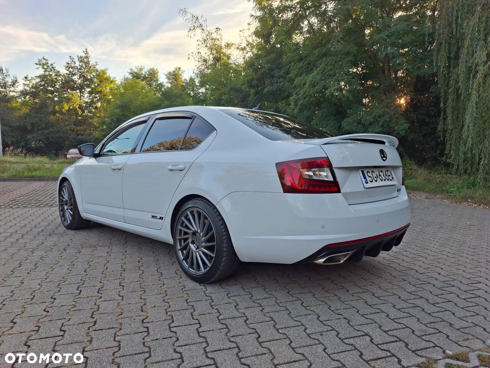 Skoda Octavia 2.0 TSI RS 245 - 7
