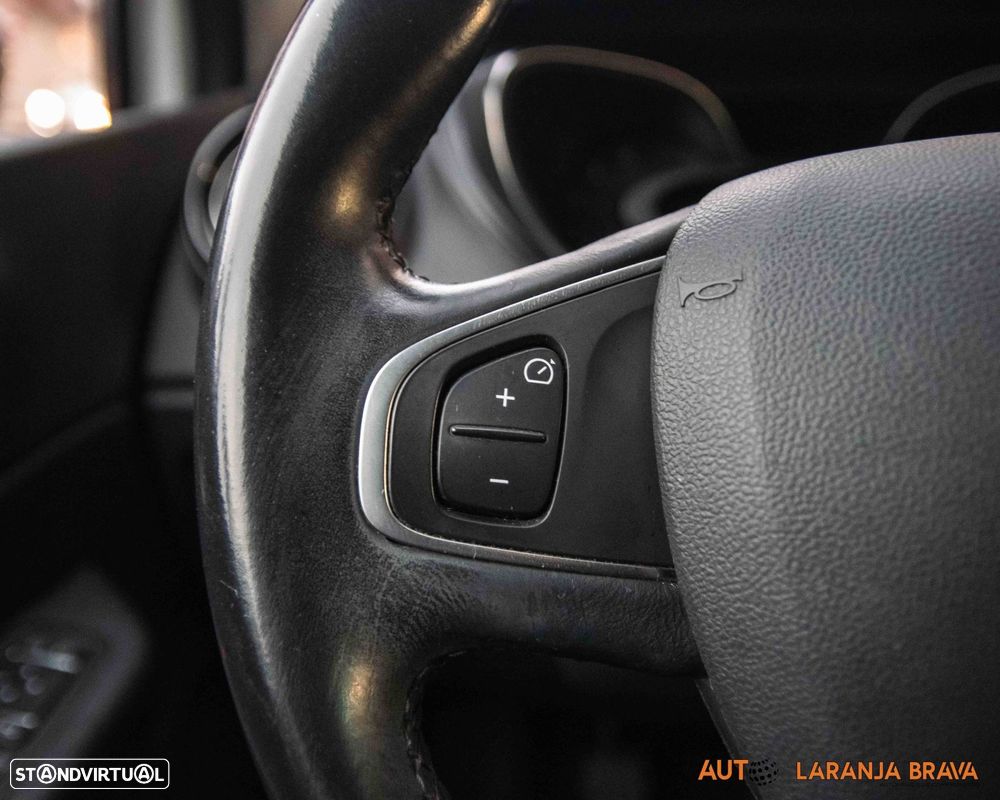 Renault Captur 1.5 dCi Exclusive C/Pneu - 21