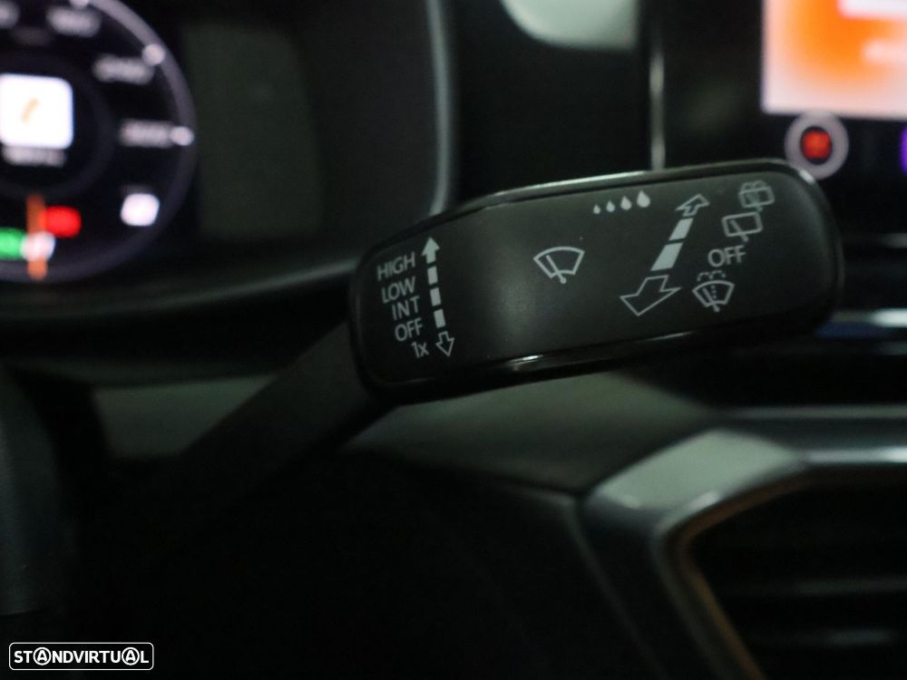 Cupra Leon ST 1.5 eTSI MID DSG - 21