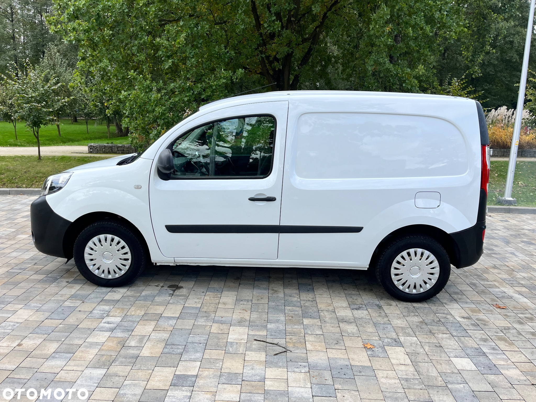 Renault KANGOO - 4