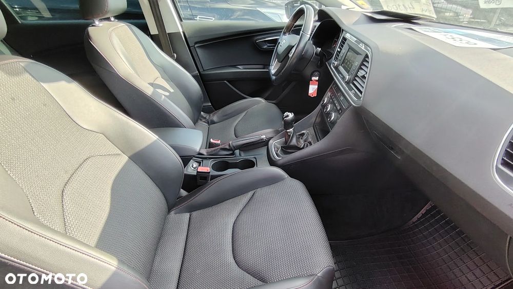 Seat Leon 2.0 TDI FR Black S&S - 19