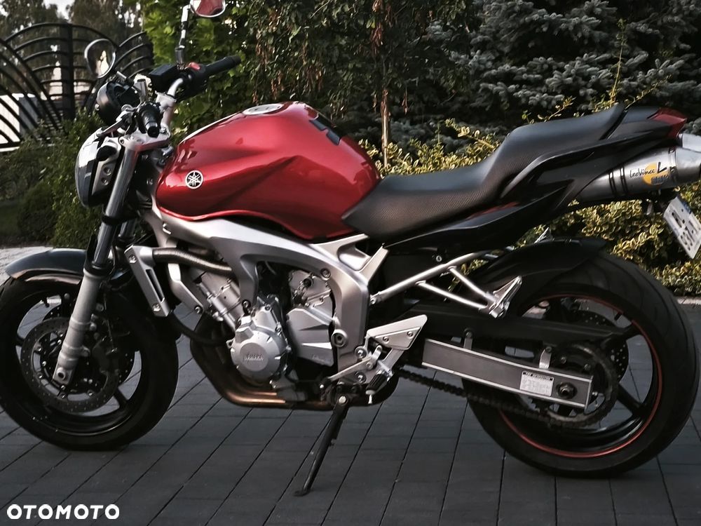 Yamaha FZ - 6