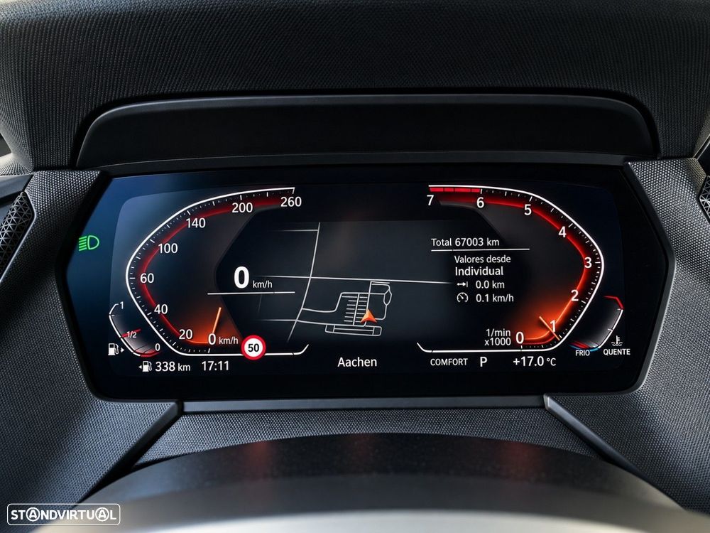 BMW 118 i Pack Desportivo M Auto - 25