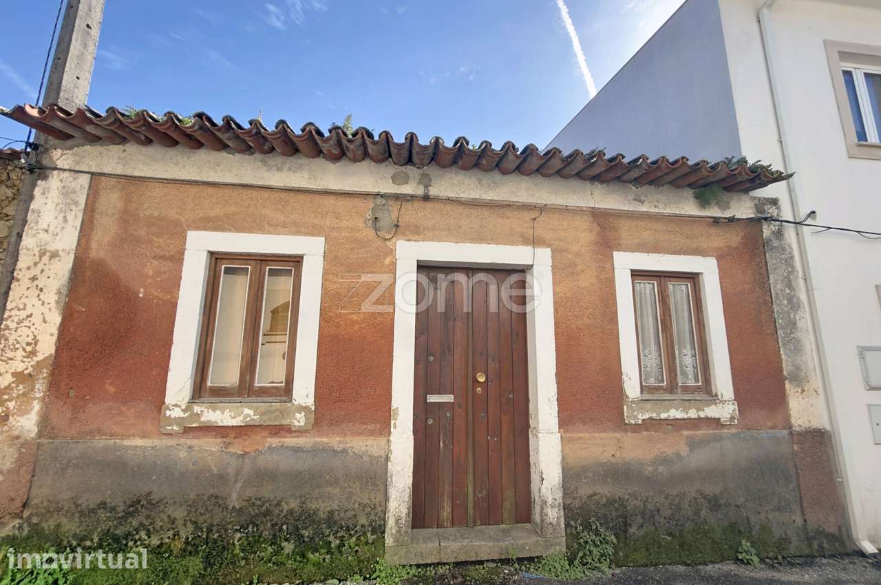 Moradia T2 em Ruínas com Logradouro na Pampilhosa do Botão - Grande imagem: 5/25