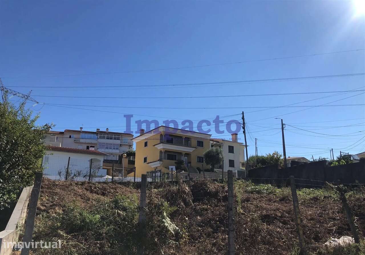 Terreno Urbano em Santiago de Riba-Ul, Oliveira de Azeméis - Grande imagem: 2/4