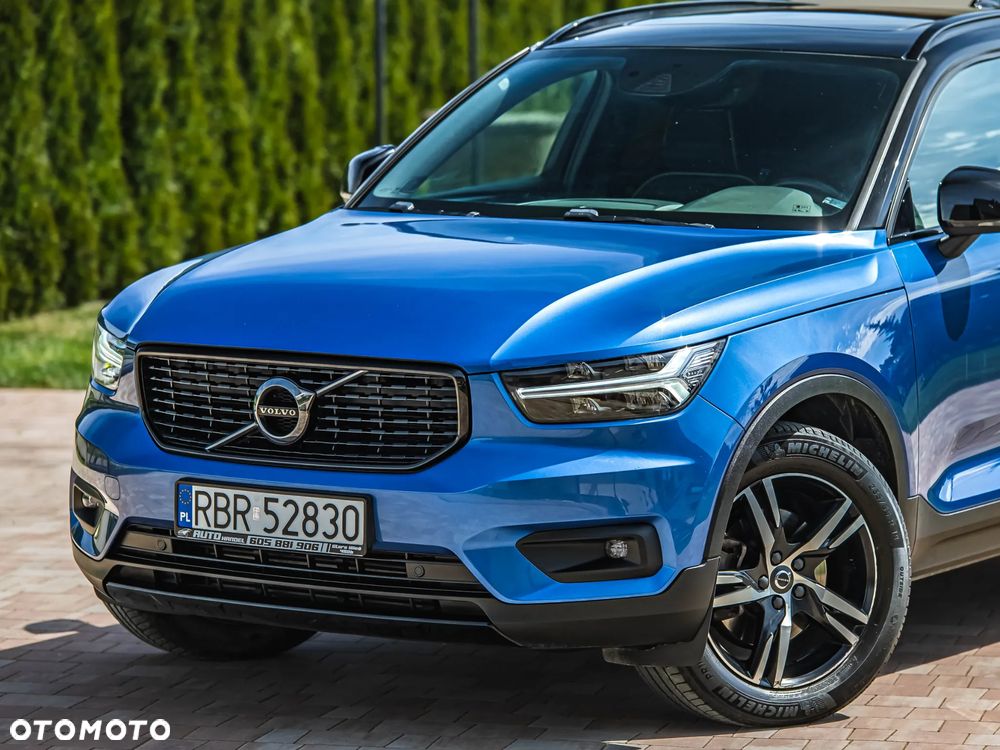 Volvo XC 40 D4 AWD R-Design - 36