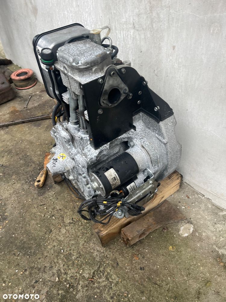 Silnik Hatz supra 1d81 2022/23 ROK - 1