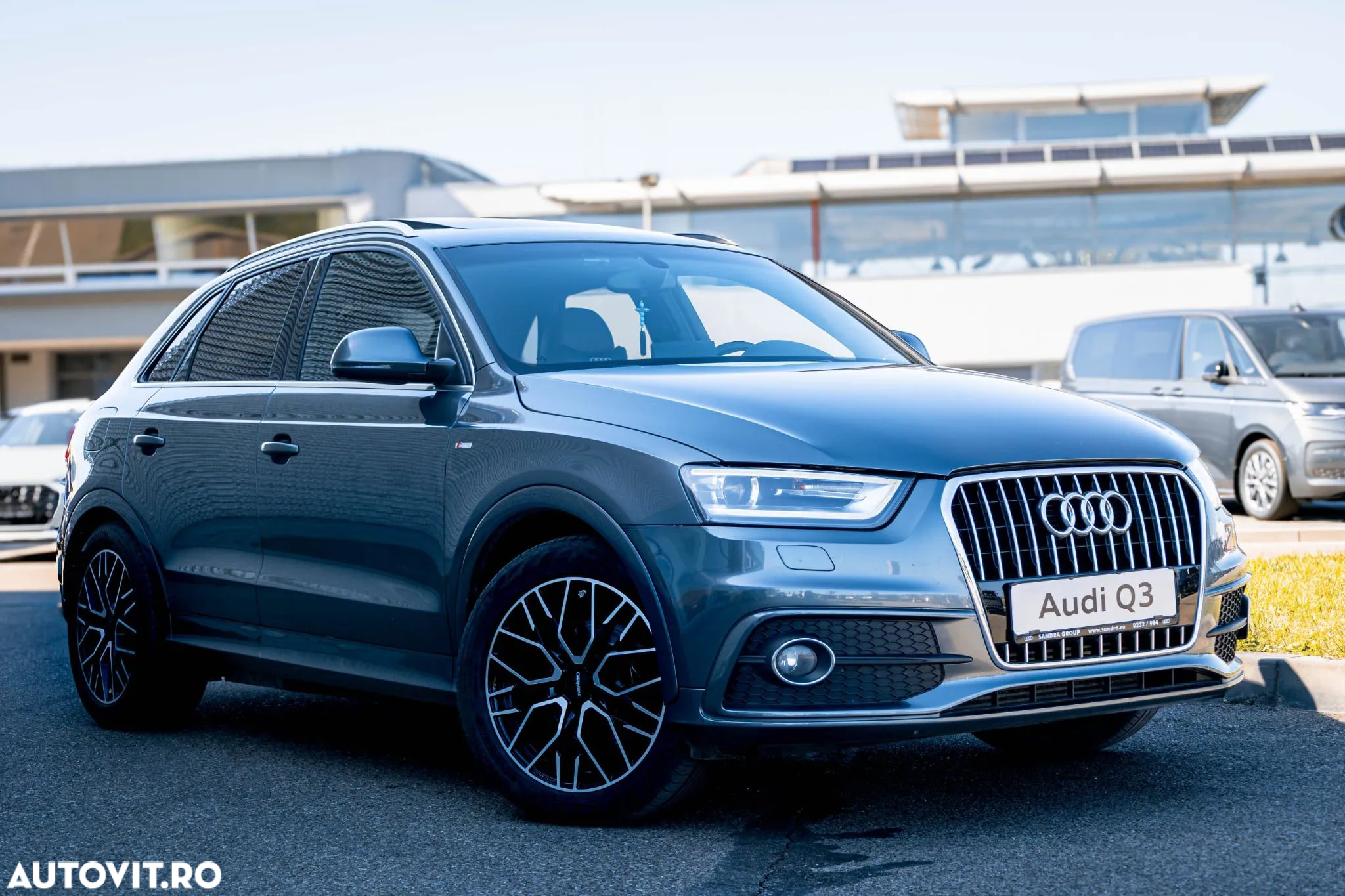 Audi Q3 2.0 TDI - 8