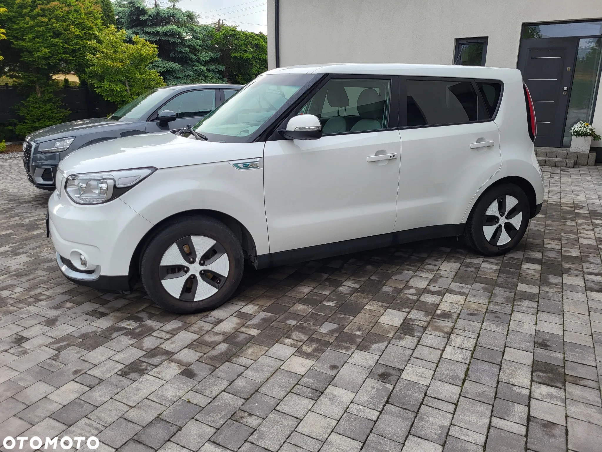 Kia Soul EV - 3