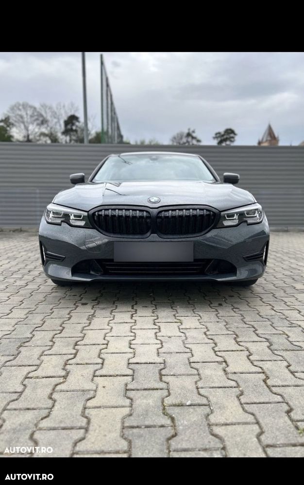 BMW Seria 3 320i AT - 5