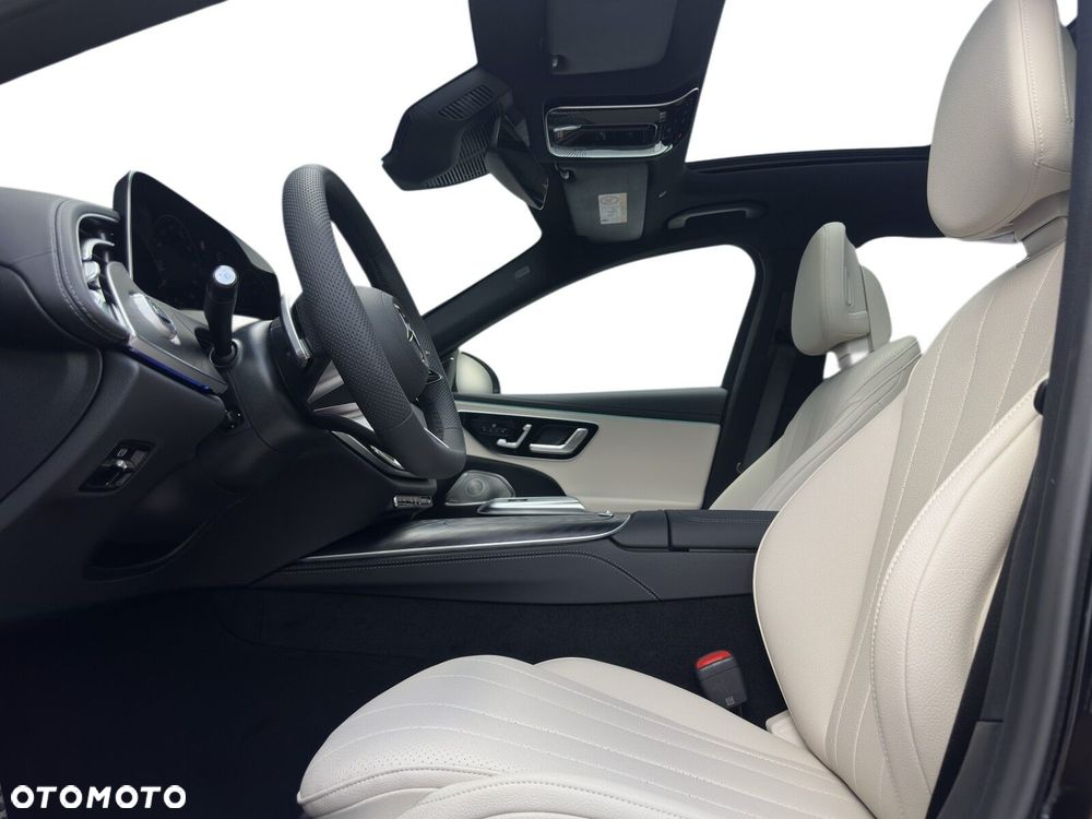 Mercedes-Benz Klasa E 220 d mHEV 4-Matic AMG 9G-Tronic - 12