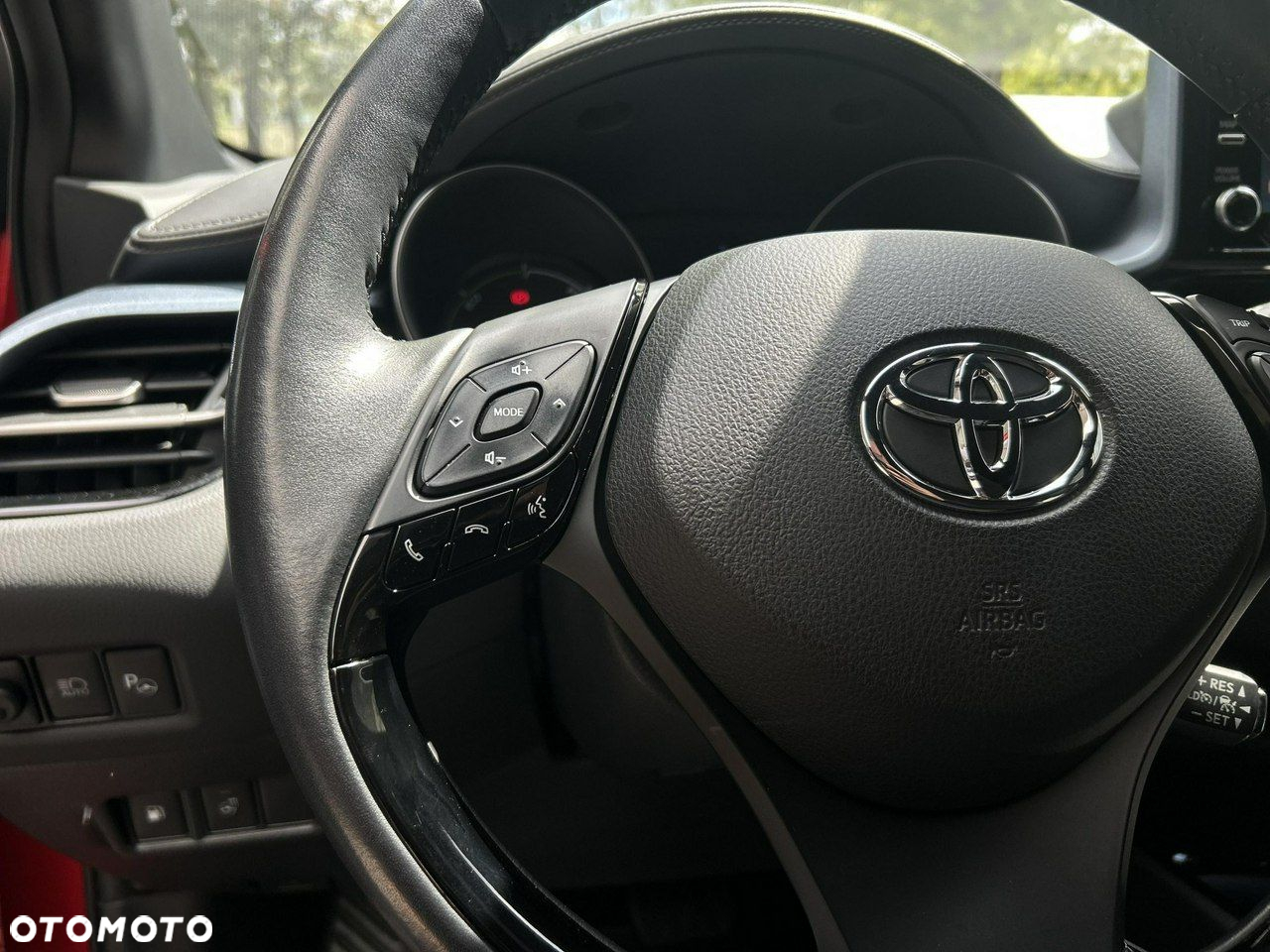 Toyota C-HR - 22