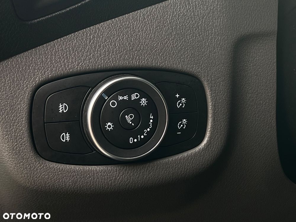Ford Transit Connect Kombi 230 L2 Active PowerShift - 37