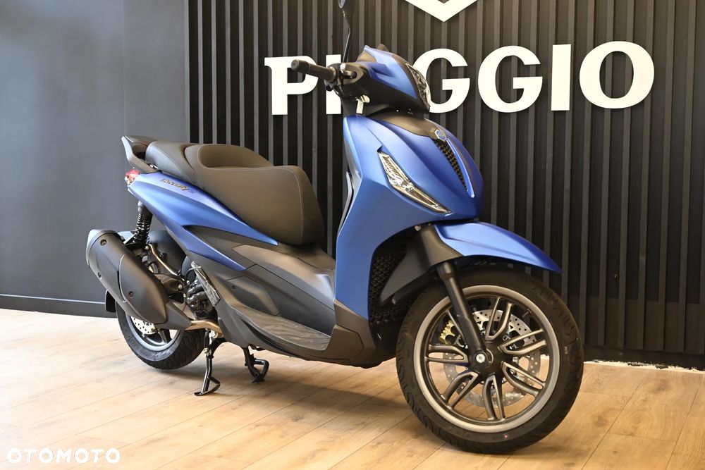 Piaggio Beverly - 1