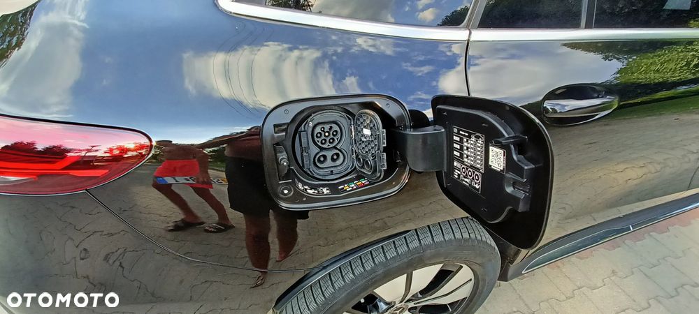 Mercedes-Benz EQC 400 4Matic Electric Art - 14