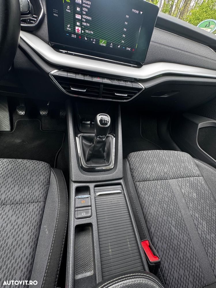 Skoda Octavia 2.0 TDI Premium Edition - 25