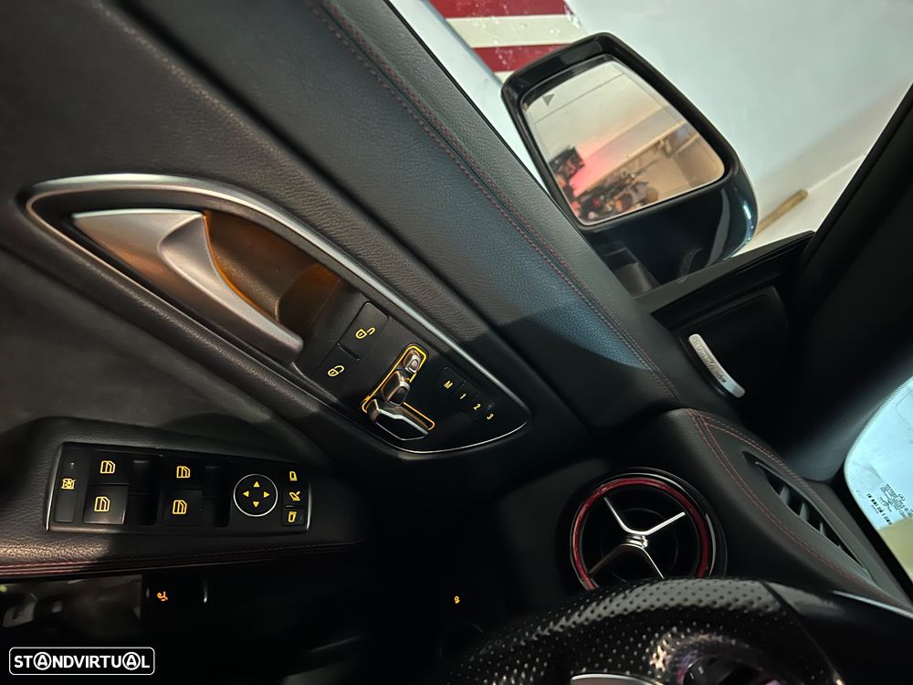 Mercedes-Benz CLA 45 AMG 4Matic 7G-DCT - 8