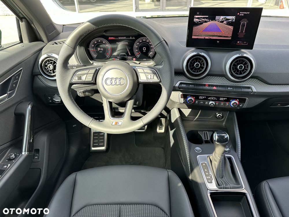 Audi Q2 - 22