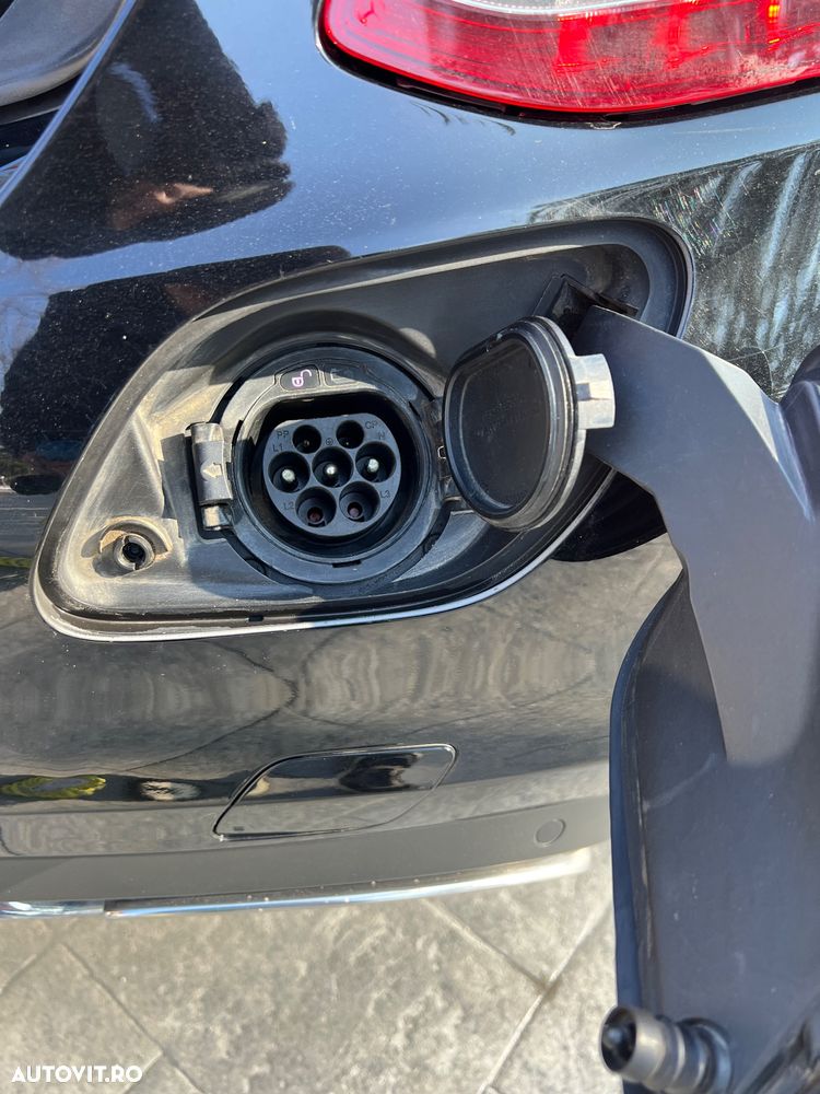 Mercedes-Benz C - 15