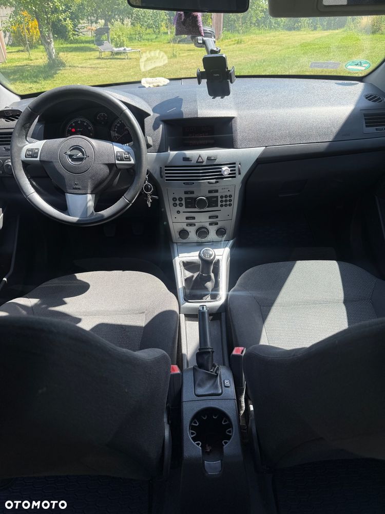 Opel Astra 1.6 Edition - 10