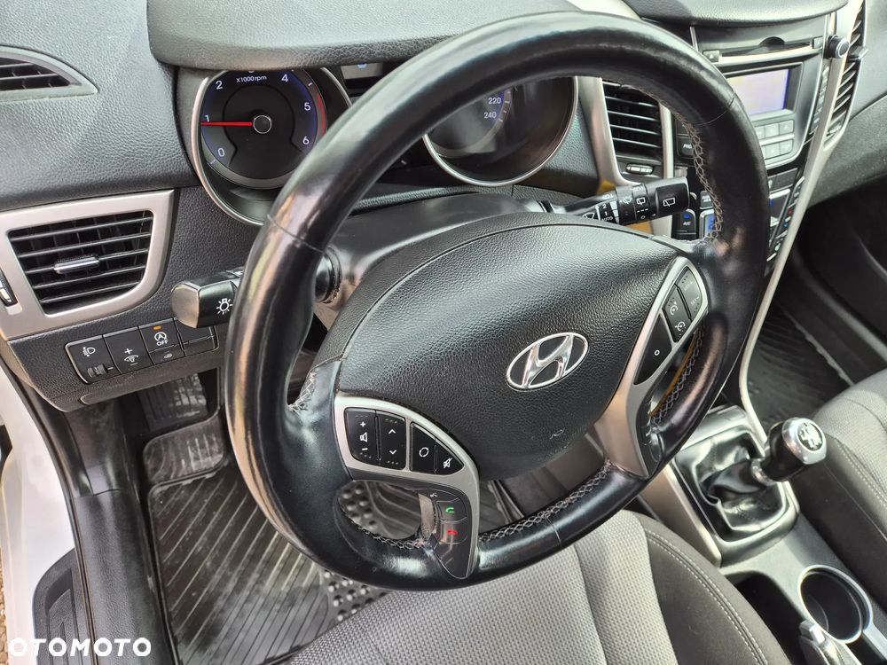 Hyundai i30 1.6 CRDi BlueDrive Comfort - 7