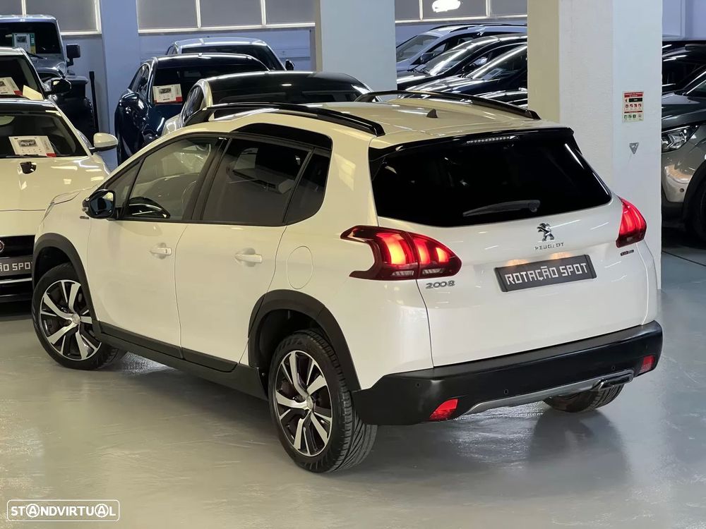 Peugeot 2008 1.2 PureTech GT Line - 16