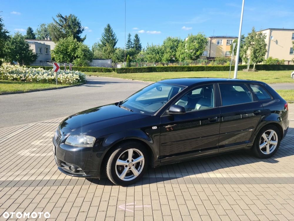 Audi A3 Sportback 2.0 FSI Ambition - 5