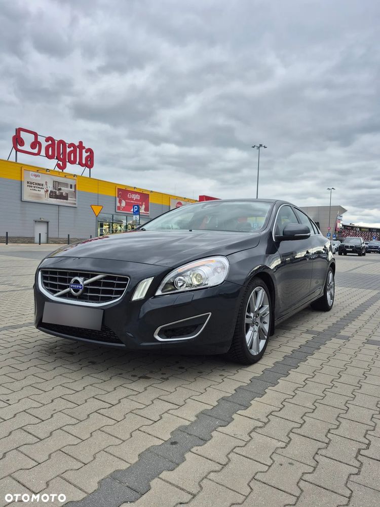 Volvo S60 T6 AWD Summum - 1