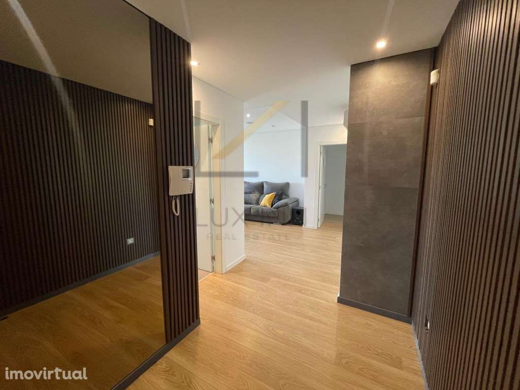 Apartamento T1, com varanda ampla e vista mar em Setúbal - Grande imagem: 3/31