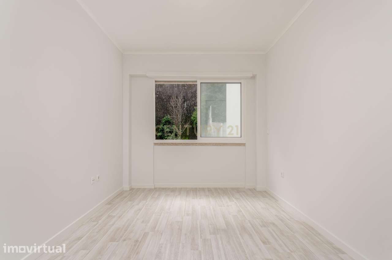 Apartamento Renovado T2 em São Vicente, Lisboa - Grande imagem: 4/24