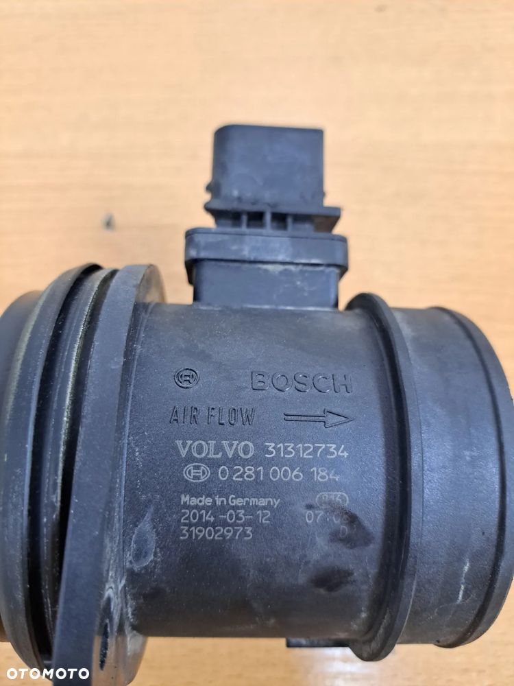 PRZEPŁYWOMIERZ POWIETRZA VOLVO XC90 2.4 31312734 - 2
