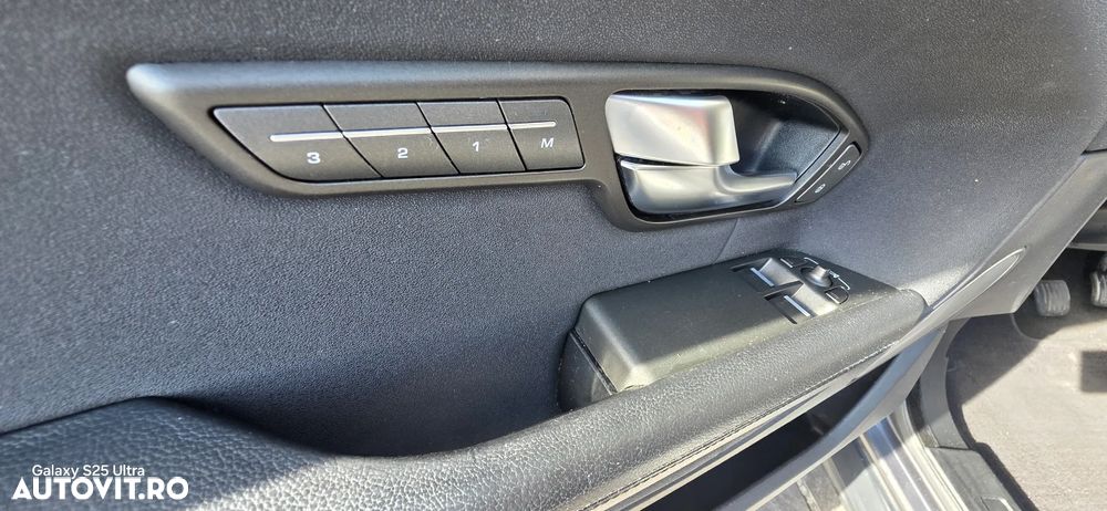 Land Rover Range Rover Evoque - 26