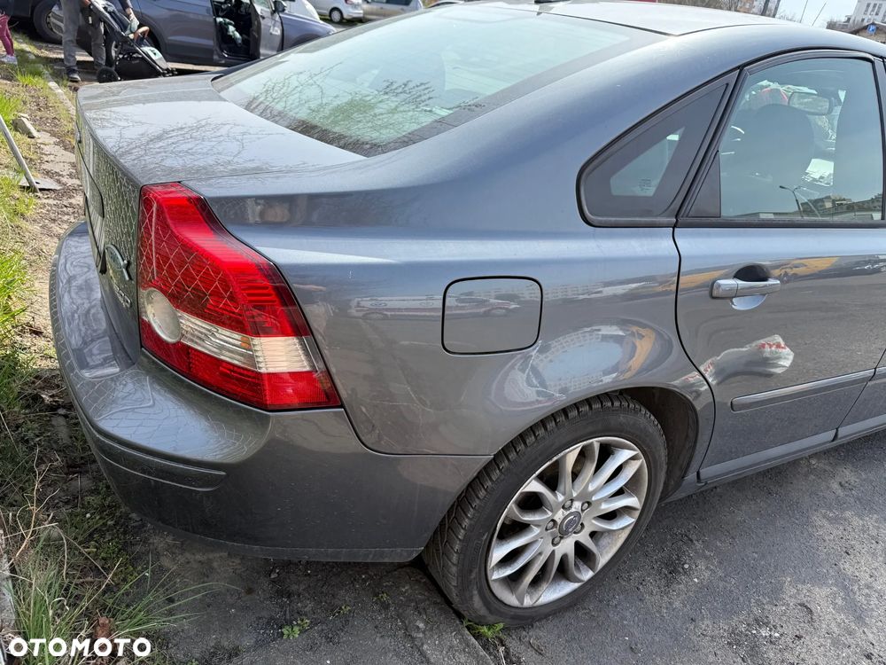 Volvo S40 2.0D - 6