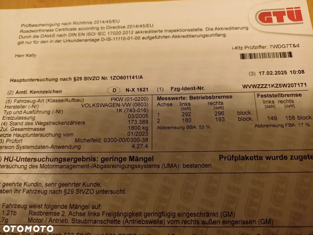 Volkswagen Golf - 32