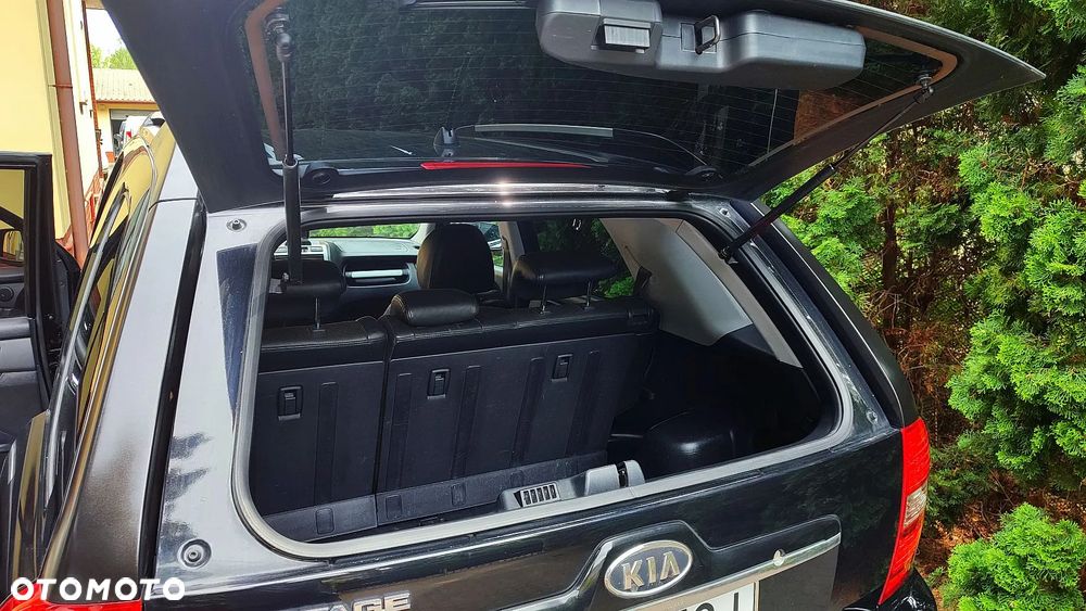 Kia Sportage 2.0 Freedom + - 29