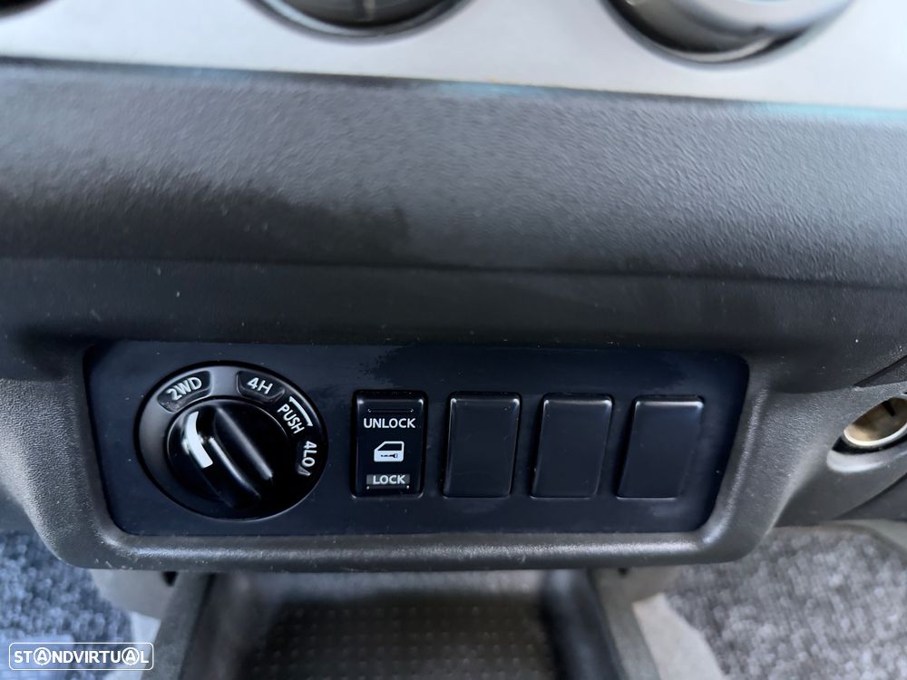 Nissan Navara 2.5 dCi CD SE - 50