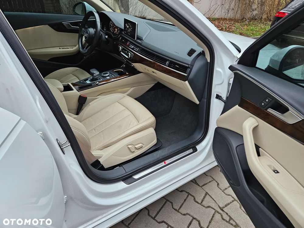 Audi A4 Limousine 40 TFSI S tronic S line - 15