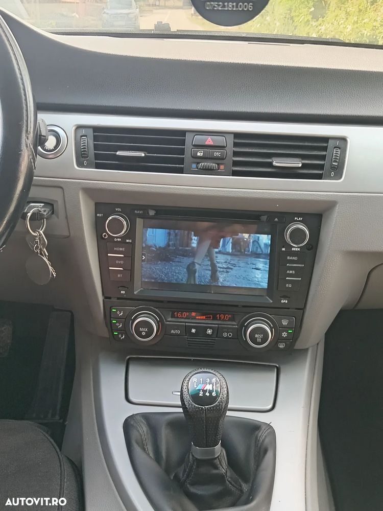 BMW Seria 3 320d - 6