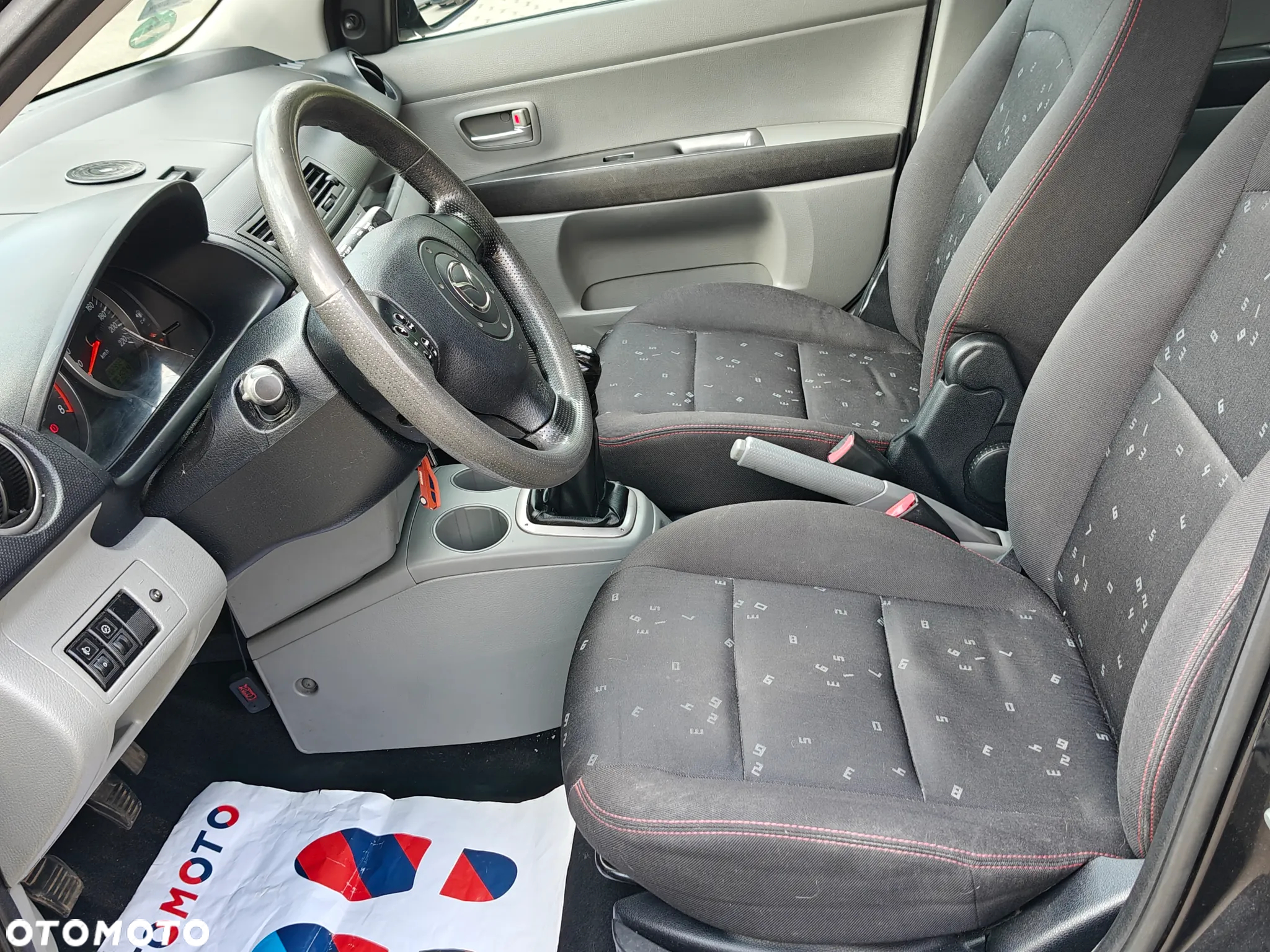 Mazda 5 1.8 Comfort - 7
