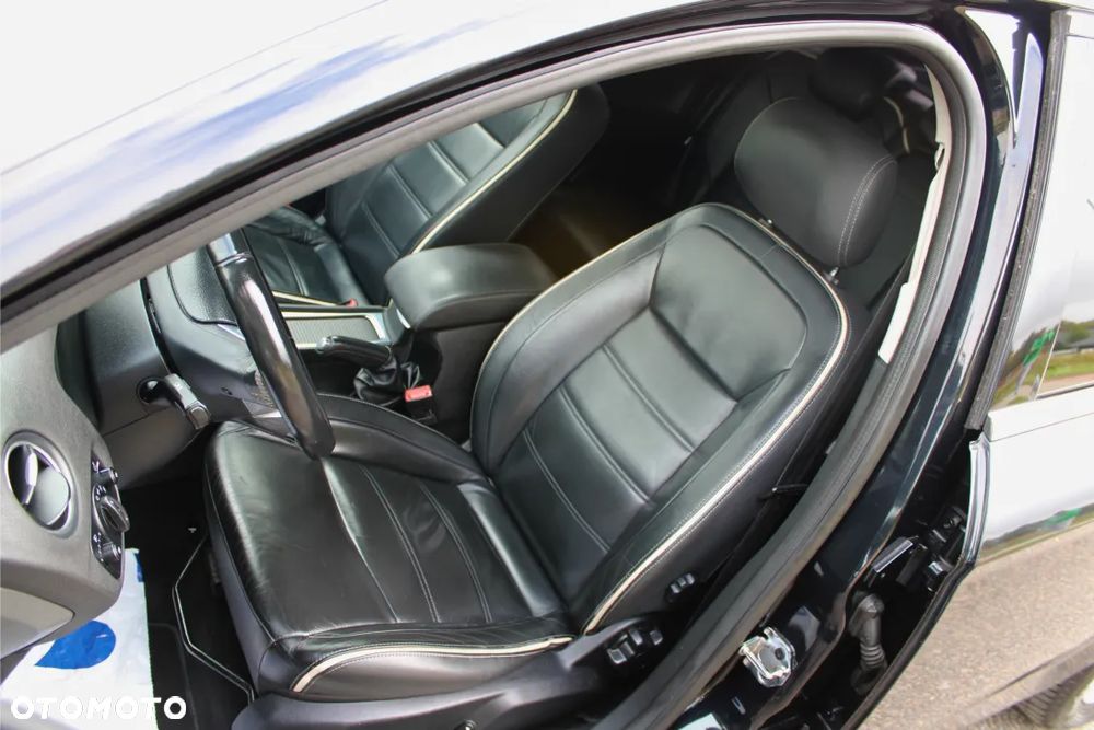 Ford Mondeo 2.0 TDCi Titanium X - 14