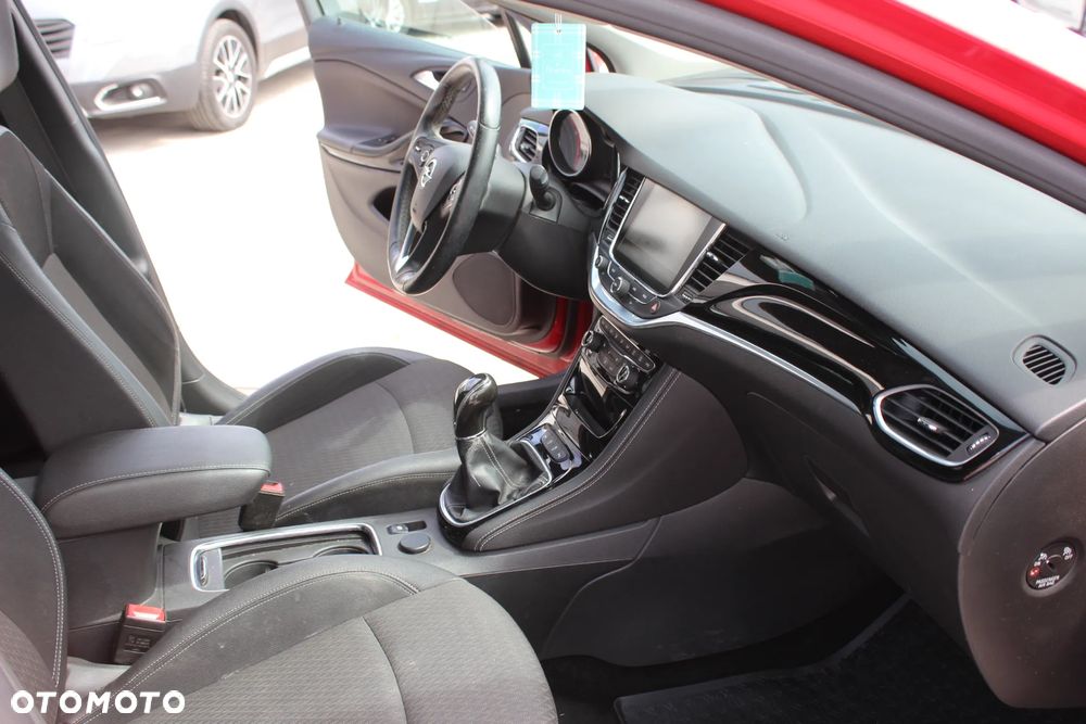 Opel Astra - 18
