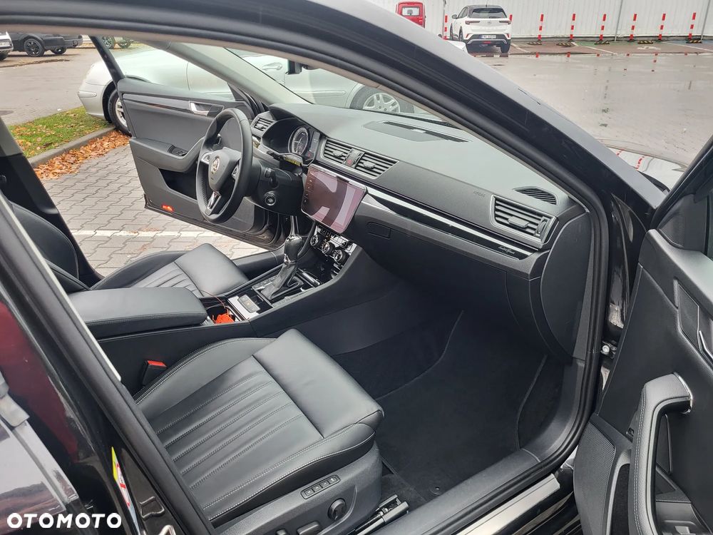 Skoda Superb 2.0 TDI SCR 4x4 L&K DSG - 18