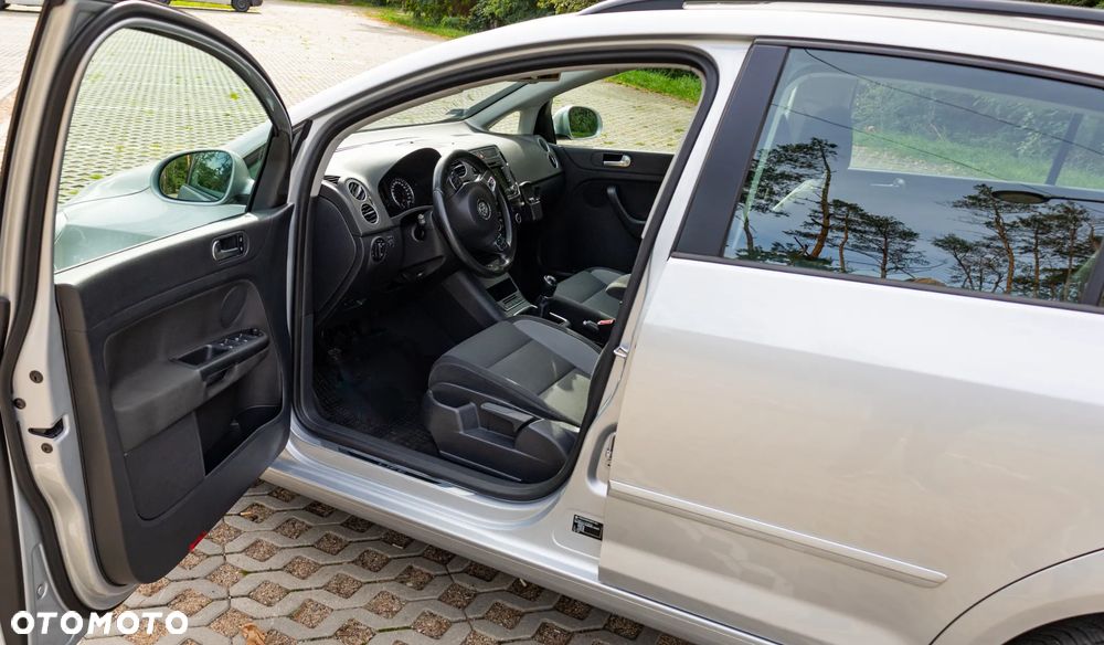Volkswagen Golf Plus 2.0 TDI Highline - 3