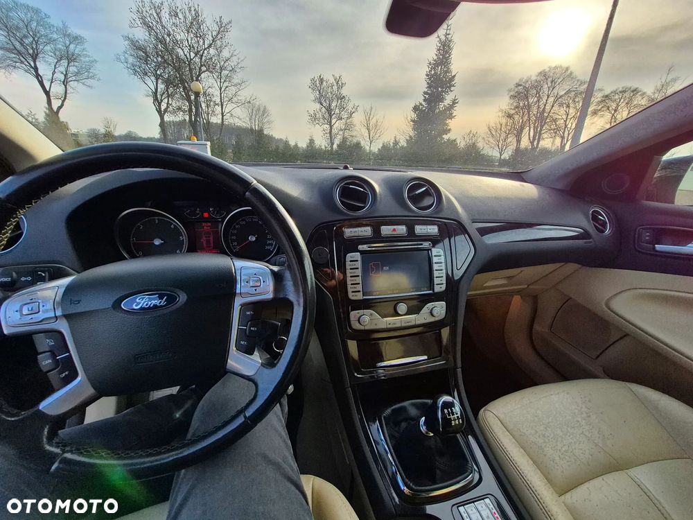 Ford Mondeo 2.0 TDCi Ghia - 7