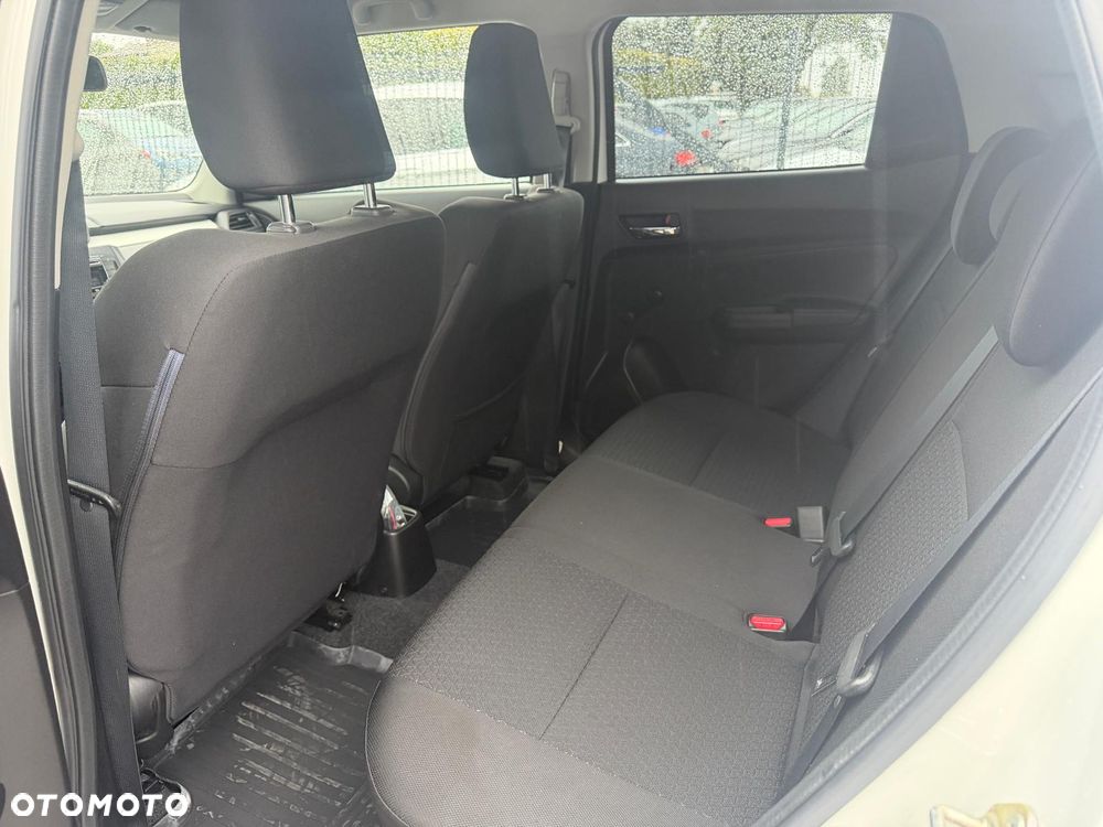 Suzuki Swift 1.2 Dualjet SHVS Premium - 32
