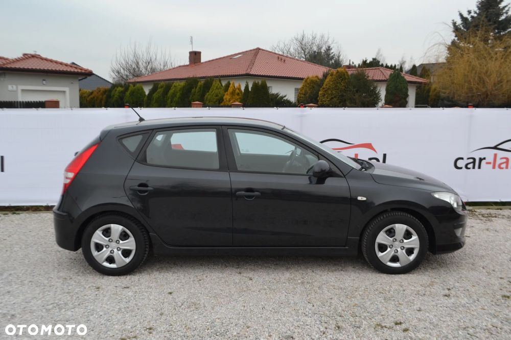 Hyundai i30 1.4 Edition Plus - 17