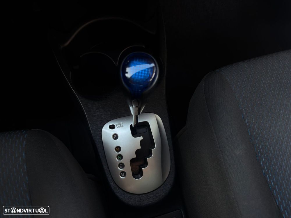 Toyota Yaris - 14