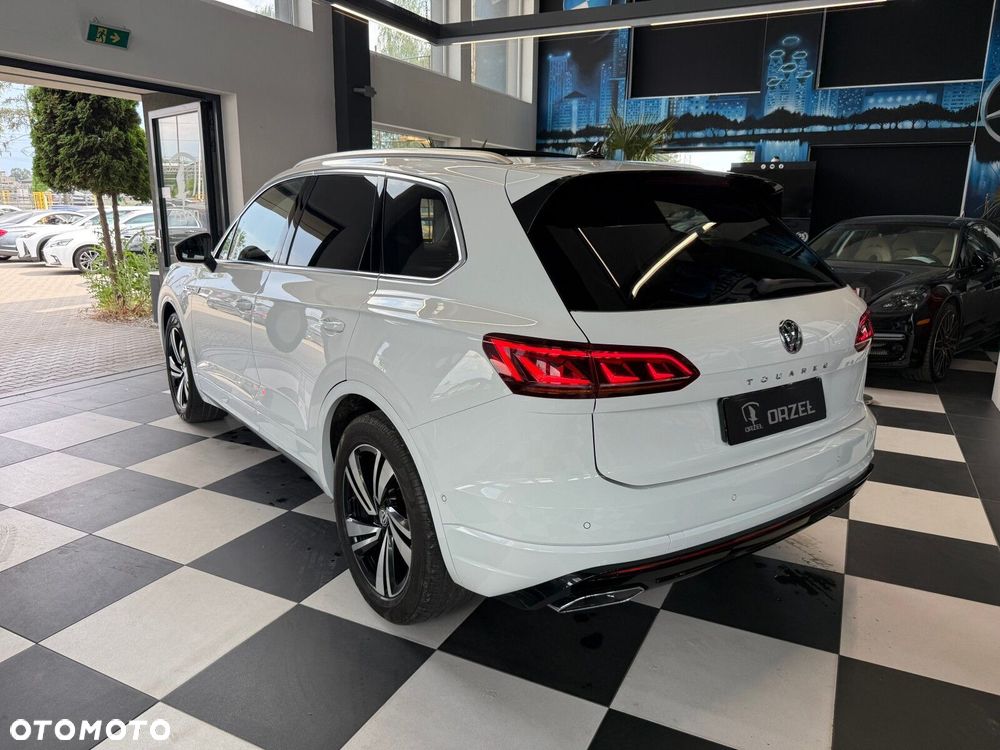 Volkswagen Touareg - 10