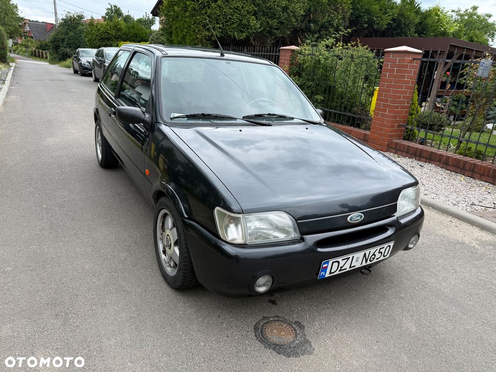 Ford Fiesta - 11