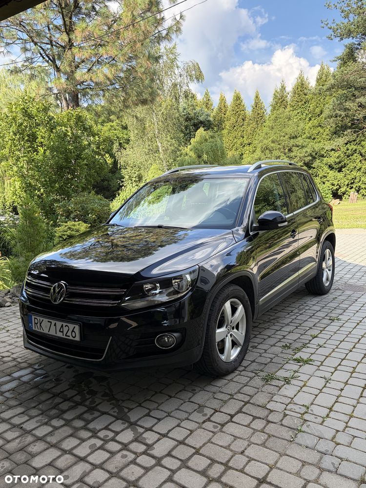 Volkswagen Tiguan - 1